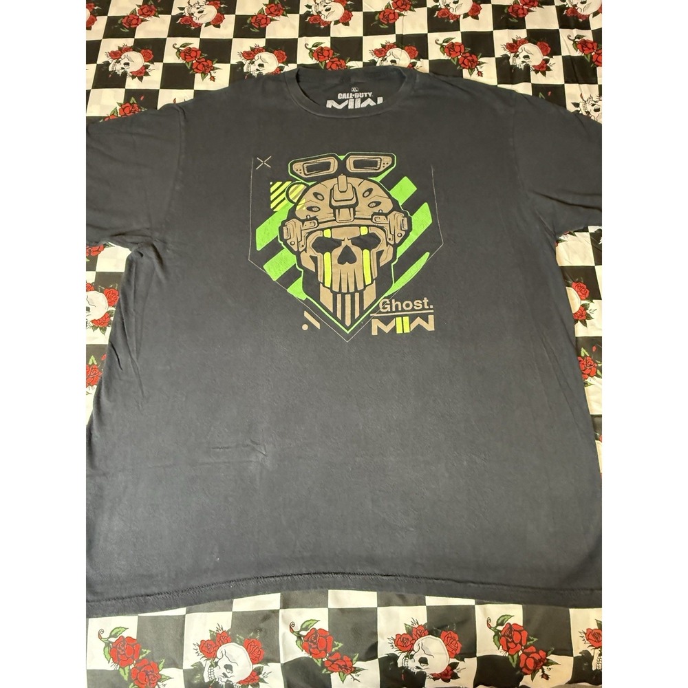 Call‎ of Duty Modern Warfare Ghost Graphic T-Shirt Men's XL Black